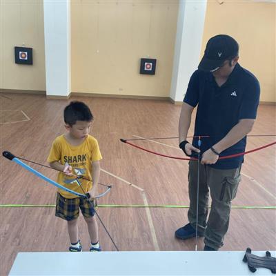 崇華雙語小學～一所具國際觀充滿活力的小學