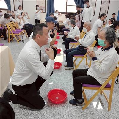 笑中有孝 感恩雙親 天寬道場感恩雙親節活動溫馨登場